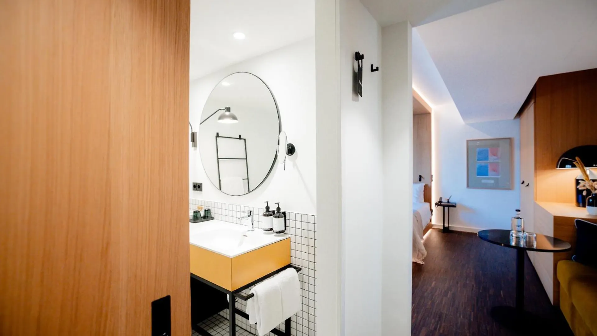 HOtello Schwabing München