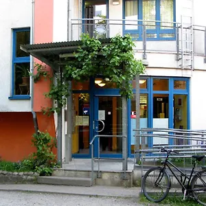  Hotel Schanzenstern Altona Gmbh Alemania
